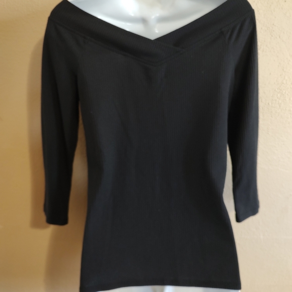Ribbed Black Off Shoulder Blouse 3/4 Sleeves 0+0 Stitch Fix Size Small Medium - Picture 9 of 10